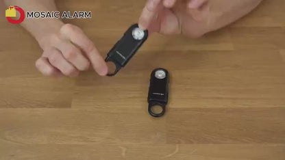 135 dB Personenalarm für Frauen & Mädchen | Wiederaufladbarer Schlüsselanhänger-Alarm mit Taschenlampe